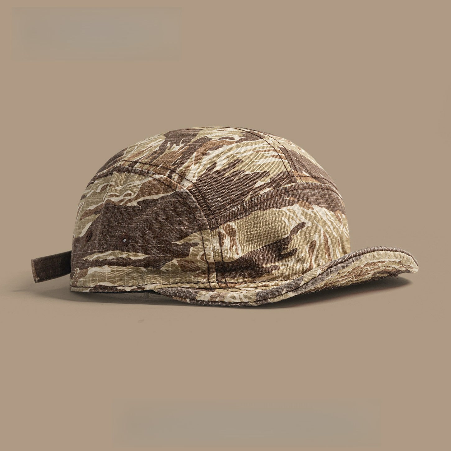 Short-brimmed Camouflage Baseball Cap